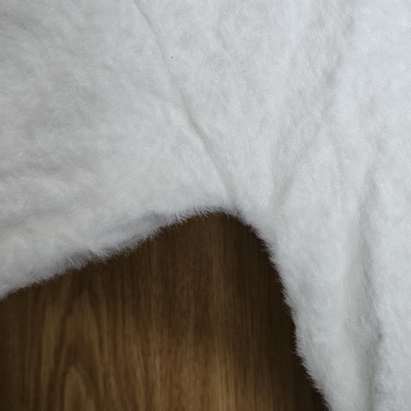 Super Soft Sweater - Picture 6 of 8